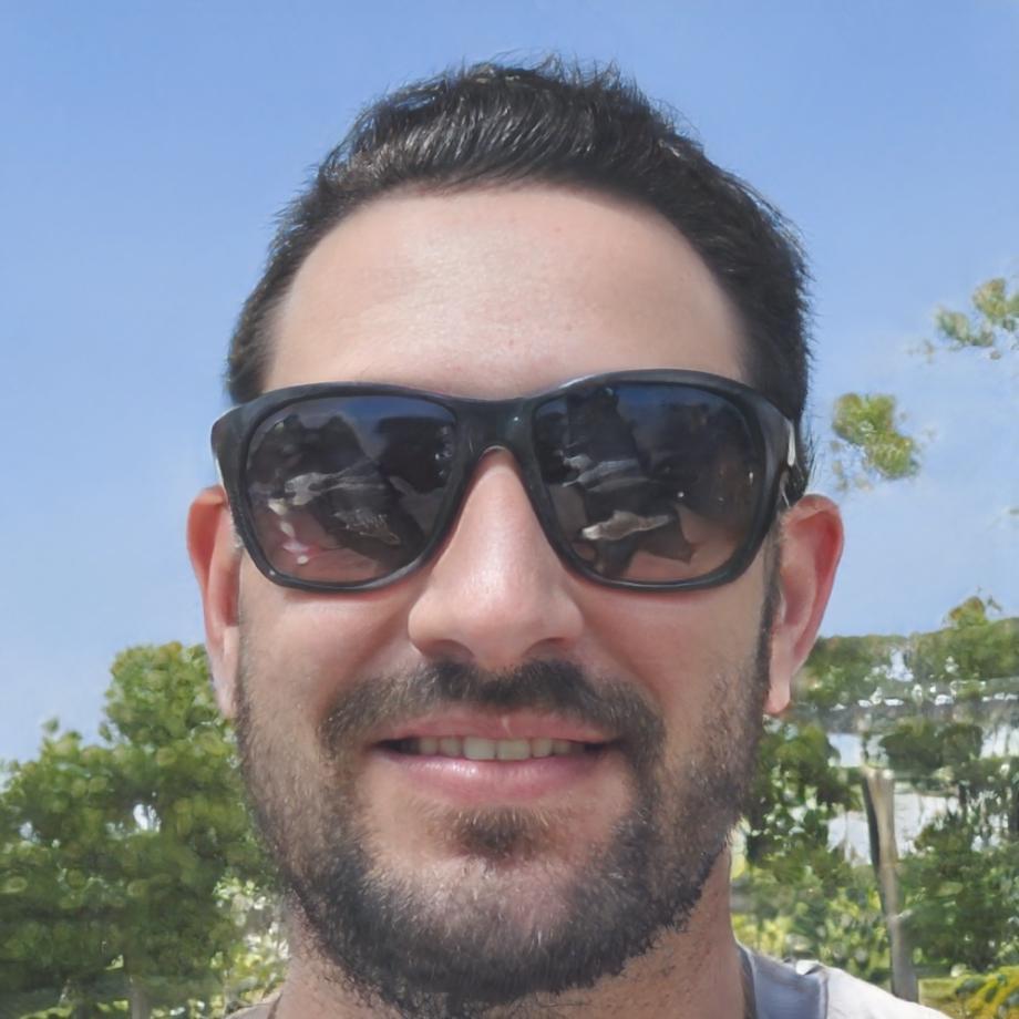 Carlos Fernández, Especialista en Metodología Educativa